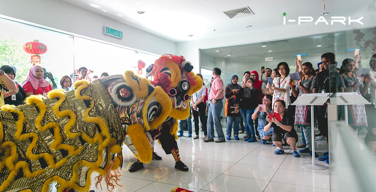 i-Park Community View (Chinese New Year Lion Dance Performance 2018)